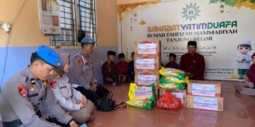 Sinergi Ditlantas, Bidpropam, dan Bhayangkari Polda Kaltara Gelar Bakti Sosial dan Jumat Berkah