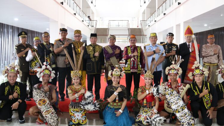 Wujud Sinergitas, Kapolda Kaltara dan Unsur Forkopimda Hadiri Rapur DPRD