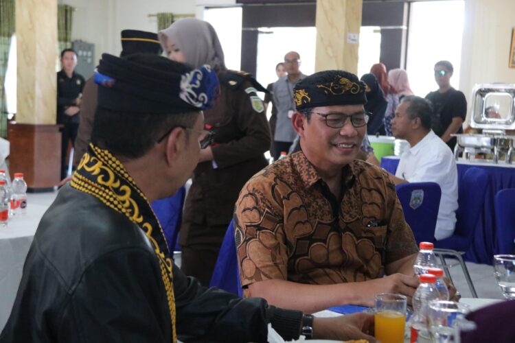 Kapolda Kaltara Sambut Kepala Kejaksaan Tinggi Kalimantan Utara di Bandara Juwata Tarakan