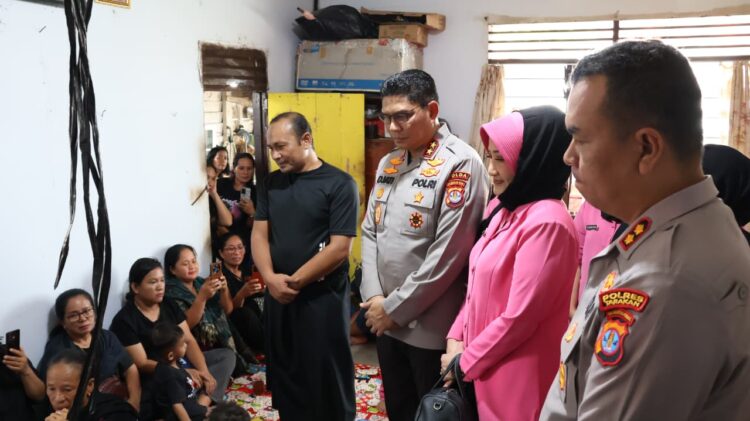 Kapolda Kaltara Sampaikan Belasungkawa atas Wafatnya Ketua IKAT Kota Tarakan