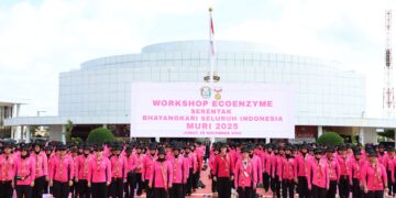 Partisipasi Bayangkari Kaltara Berhasil Pecakan Rekor Muri Pada Acara Workshop Eco Enzyme