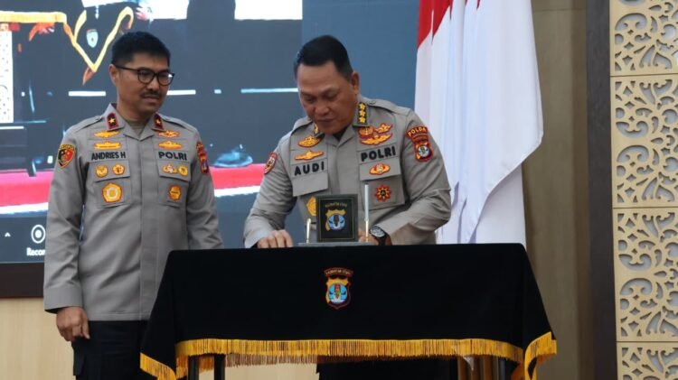 Wakapolda Kaltara Pimpin Taklimat Akhir Audit Kinerja Itwasda Polda Kaltara Tahap II 2025