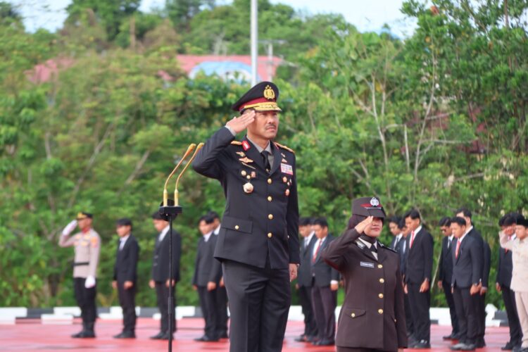 Polda Kaltara Gelar Upacara Peringatan Hari Ibu ke-97