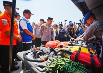 Tinjau Pelabuhan Merak, Kapolri Sampaikan Pesan Presiden