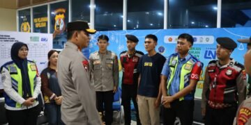 Pastikan Pelayanan Terbaik, Kapolda Kaltara Tinjau Pos Pelayanan Operasi Lilin Kayan 2025