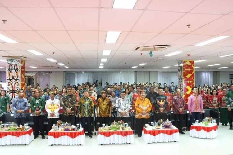 Wakapolda Hadiri Natal Persekutuan Oikumene ASN dan PTT Provinsi Kaltara