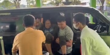 Ngarit Rumput, Magdalena Diterkam Buaya di Waduk Persemaian