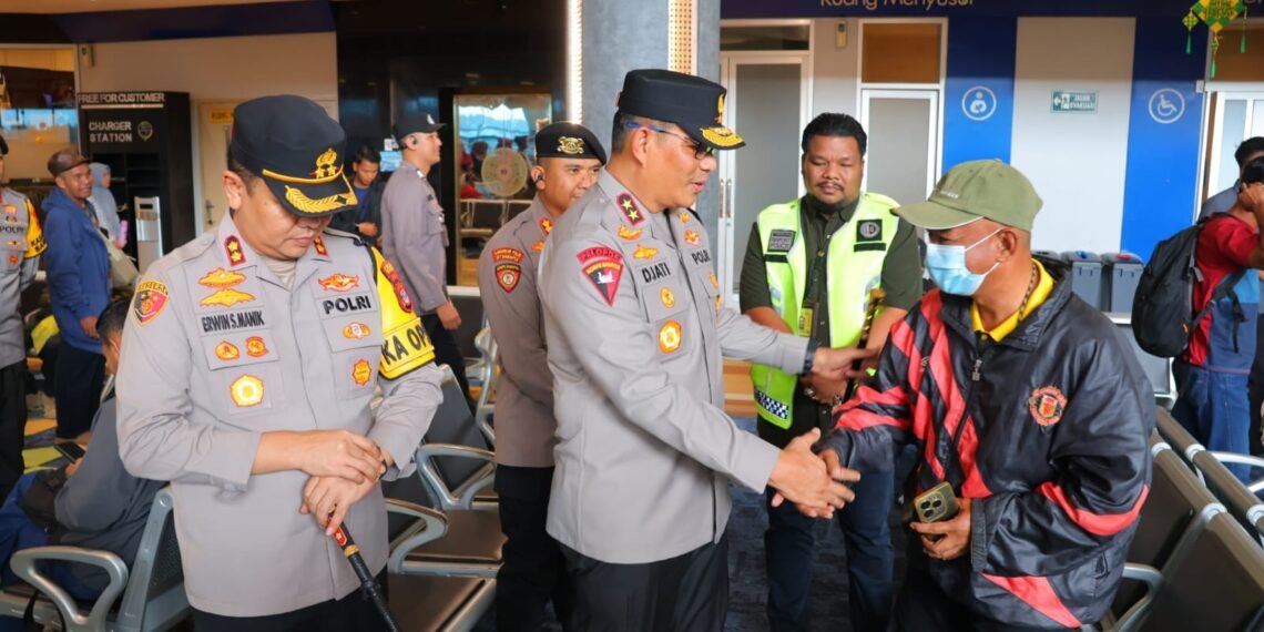 Kapolda Kaltara Cek Pos Operasi Ketupat Kayan 2026 di Bandara Juwata dan Gusher Tarakan