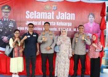 Kapolda Kaltara Antar Keberangkatan Irjen Pol. Andries Hermanto di Pelabuhan Speed VIP