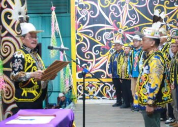 Wagub Lantik Ketua LADK Bulungan, Tegaskan Adat Mitra Strategis Pembangunan