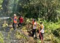 Sigap! Brimob Polda Kaltara Jinakkan Karhutla di Jelarai Hulu