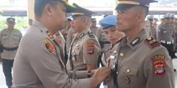 Polres Tarakan Laksanakan Sertijab Kapolsek KSKP dan Penyerahan Jabatan Kasat Resnarkoba