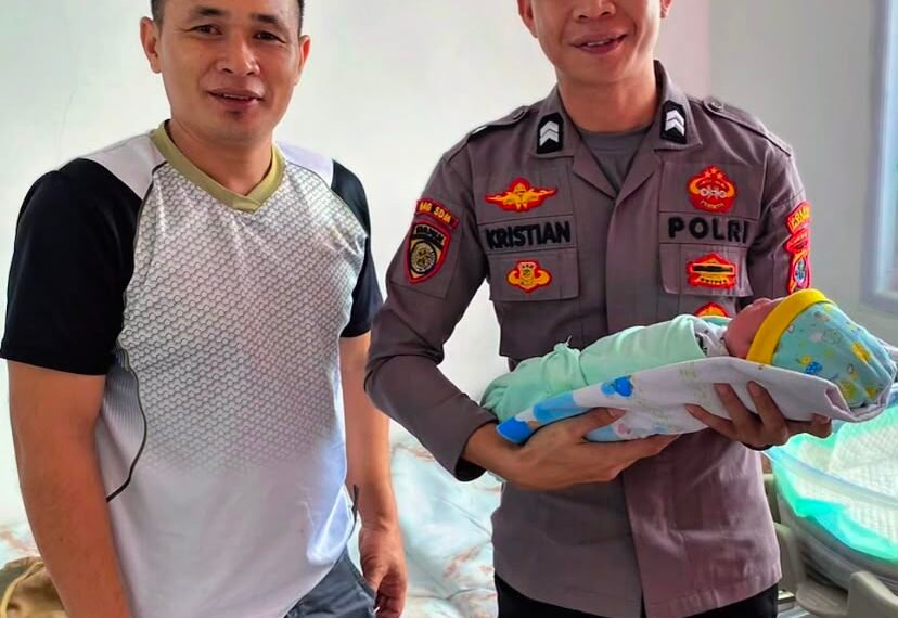 Aksi Heroik Briptu Kristian, Bantu Persalinan Darurat di Dalam Mobil Hingga Ibu dan Bayi Selamat