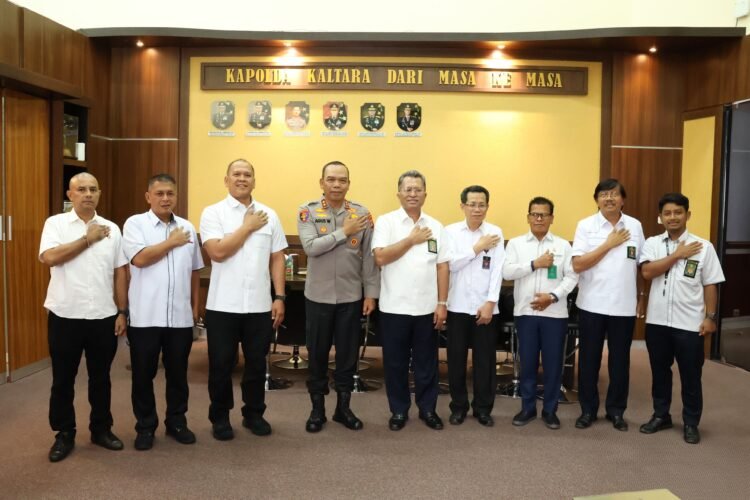 Perkokoh Kolaborasi Antar Penegak Hukum, Kapolda Kaltara Sambut Silaturahmi Jajaran Pengadilan Tinggi