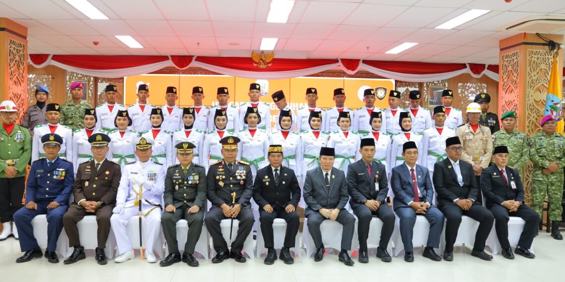 Kapolda Kaltara Hadiri Pengukuhan Paskibraka Provinsi Kaltara Tahun 2026