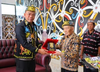 Silaturahmi dengan Tokoh Adat, Kapolda Kaltara Perkuat Sinergi Jaga Bumi Benuanta