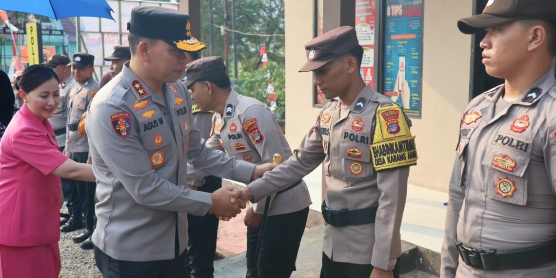 Kapolda Kaltara Laksanakan Kunjungan Kerja di Polsek Tanjung Palas Utara
