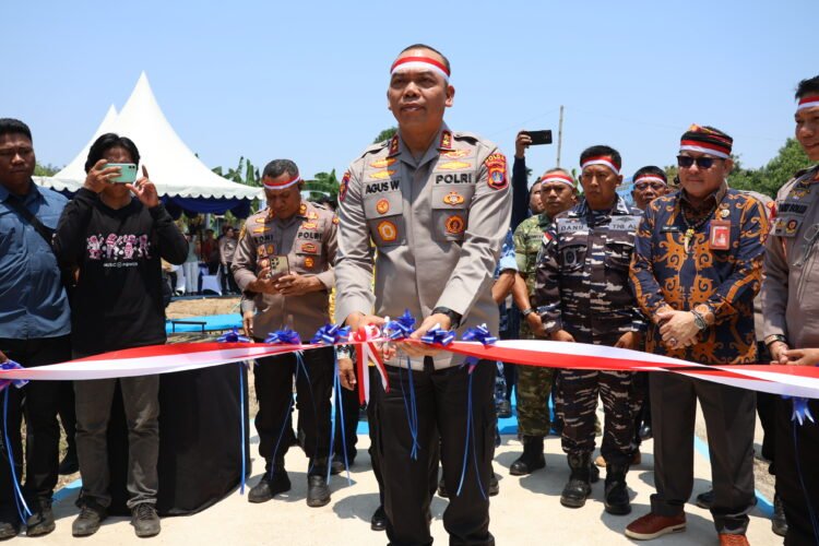 Presiden RI Resmikan Pemanfaatan Jembatan Merah Putih Presisi Secara Nasional, Kapolda Kaltara Resmikan Pembangunan Jembatan di Tarakan