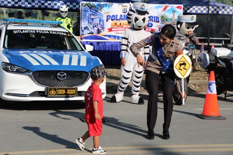 Polantas Karib Expo & CFD Semarakkan HUT Polantas ke-71 di Tepian Sungai Kayan