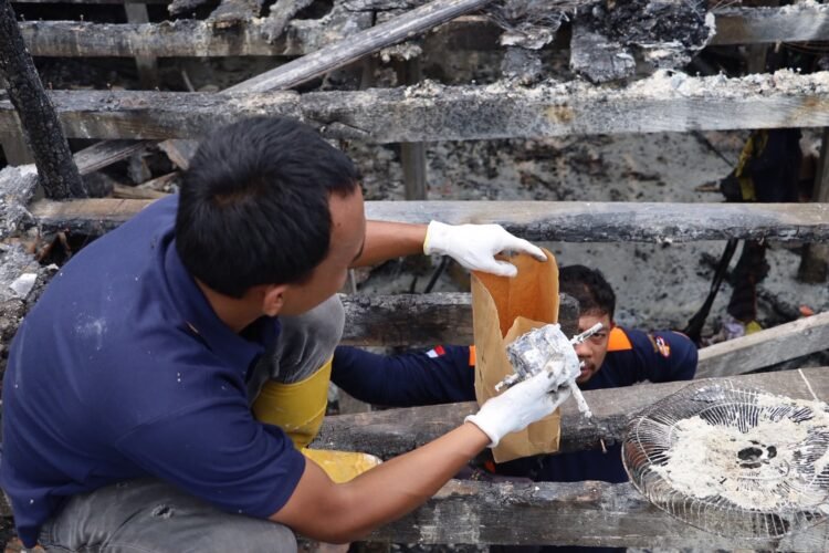Olah TKP Kebakaran Karang Rejo, Dugaan Awal Dari Tungku Berbahan Bakar Kayu