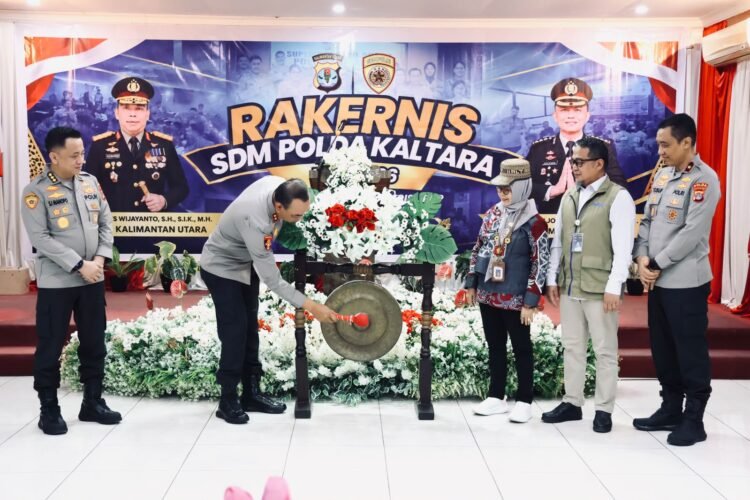 Kapolda Kaltara Dorong SDM Unggul dan Profesional, Rakernis Biro SDM Polda Kaltara 2026 Resmi Di Buka
