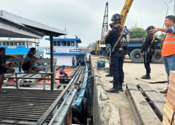 Brimob Kaltara Patroli Harkamtibmas di Area Pelabuhan, Jaga Situasi Tetap Aman dan Kondusif