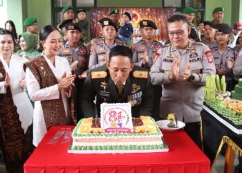 Soliditas TNI–Polri, Polda Kaltara Beri Kejutan di HUT ke-81 TNI di Korem 092/Maharajalila