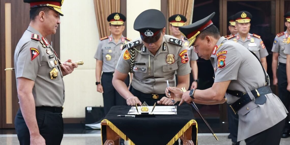 Kapolri Lantik Brigjen Pol. Andi Syahriful Taufik sebagai Kapolda Kalimantan Utara
