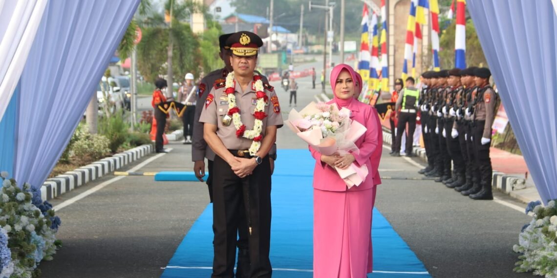 Polda Kaltara Gelar Welcome and Farewell Parade Kapolda Kalimantan Utara