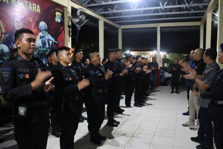 Kapolda Kaltara Cek Kesiapsiagaan Personel Satbrimob, Bangga dengan Kekompakan dan Kemandirian Anggota