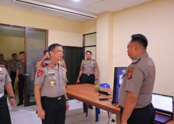 Baru Menjabat, Kapolda Kaltara Tinjau Ruangan Satuan Kerja di Mapolda