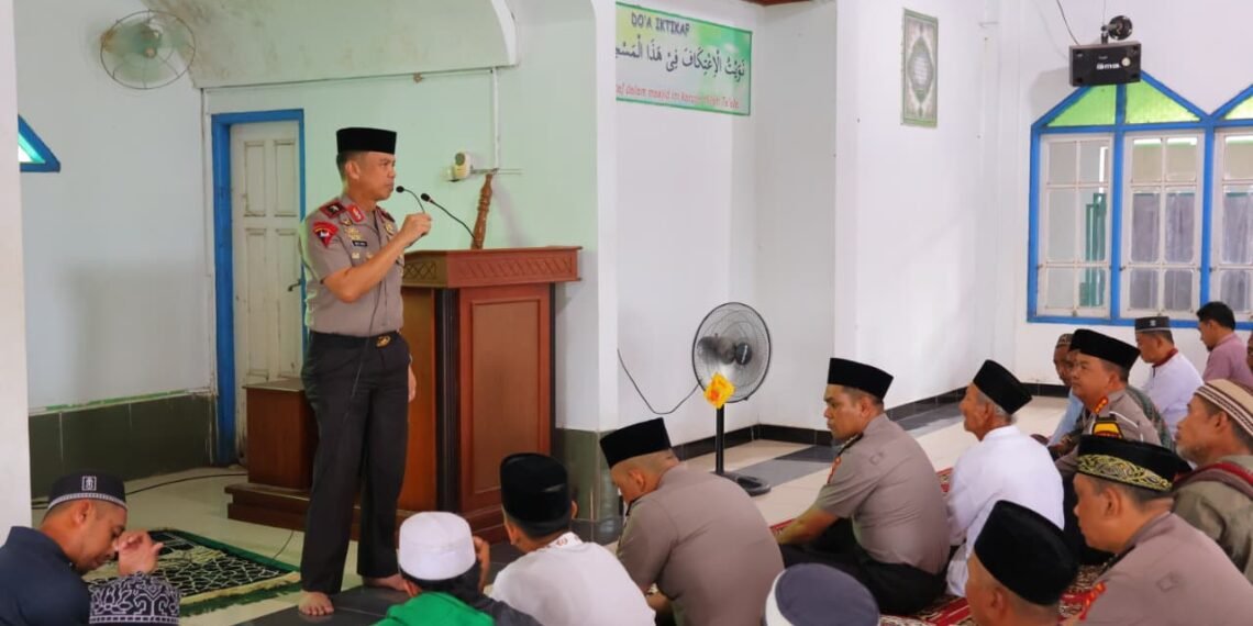 Jumat Keliling, Kapolda Kaltara Serap Aspirasi dan Ajak Jama’ah